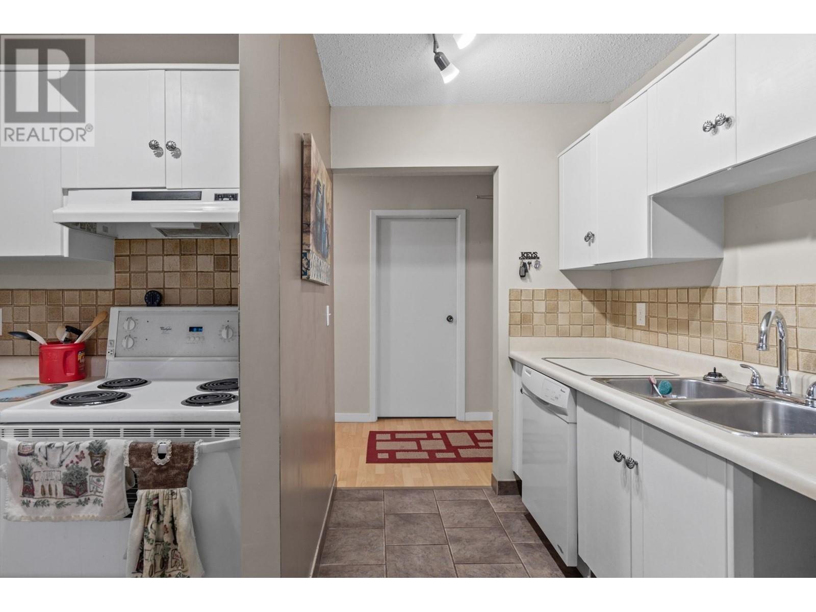 Property at 1035 Bernard Avenue Unit# 108 image 3