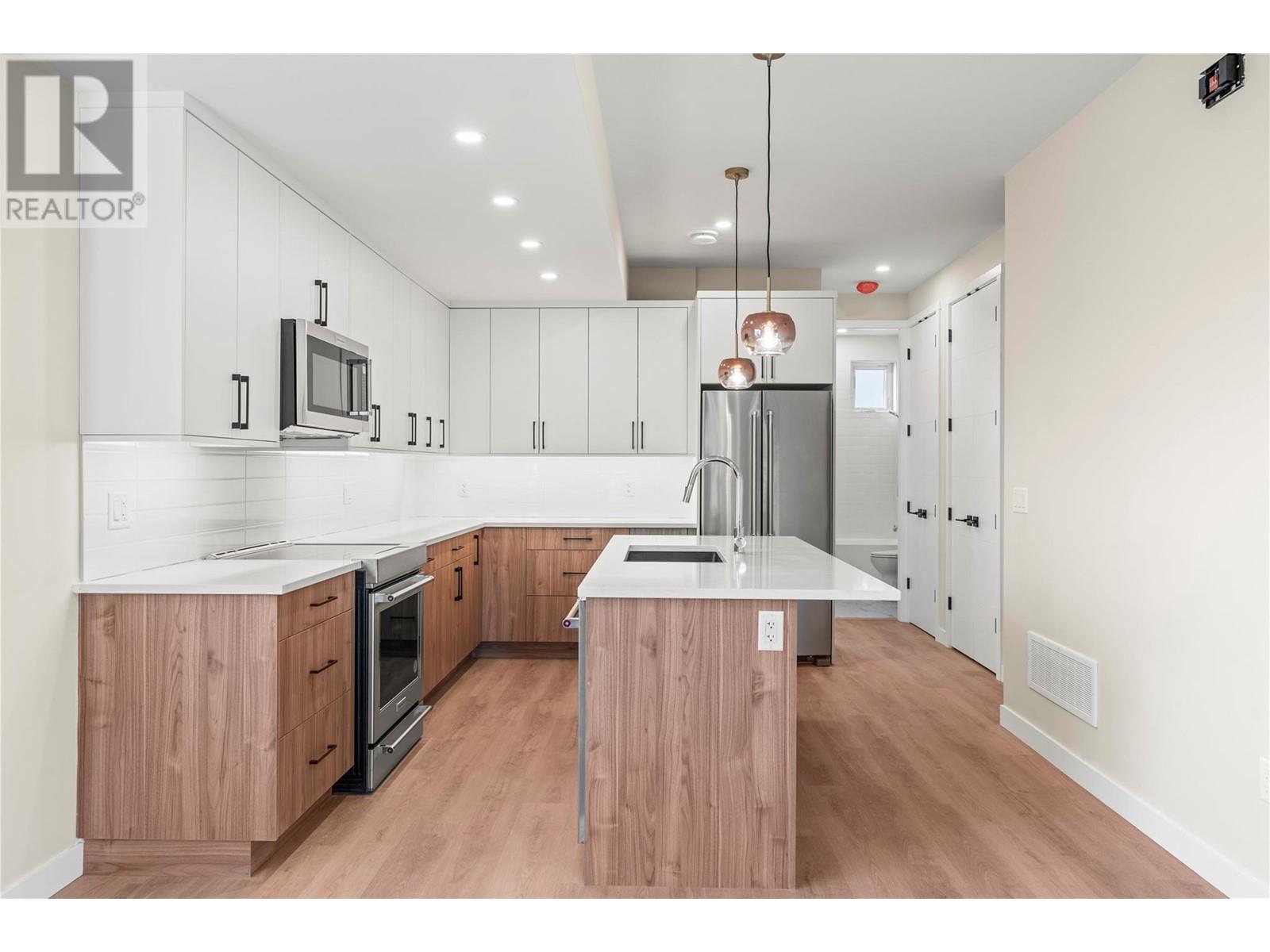 Property at 3907 26 Street Unit# 3 image 5