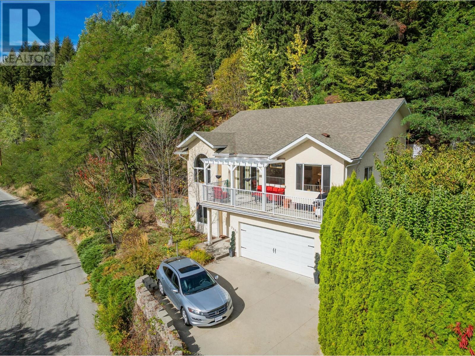 3301 LABURNUM Drive, trail, British Columbia