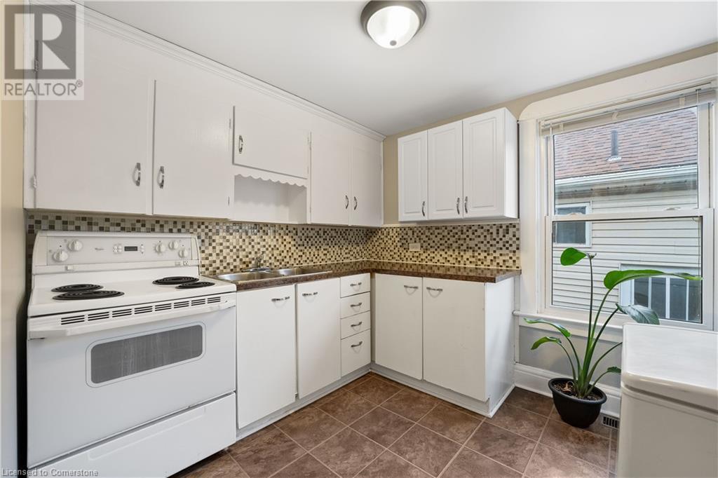 28 Ottawa Street, St. Catharines, Ontario  L2R 1Y9 - Photo 22 - 40687089