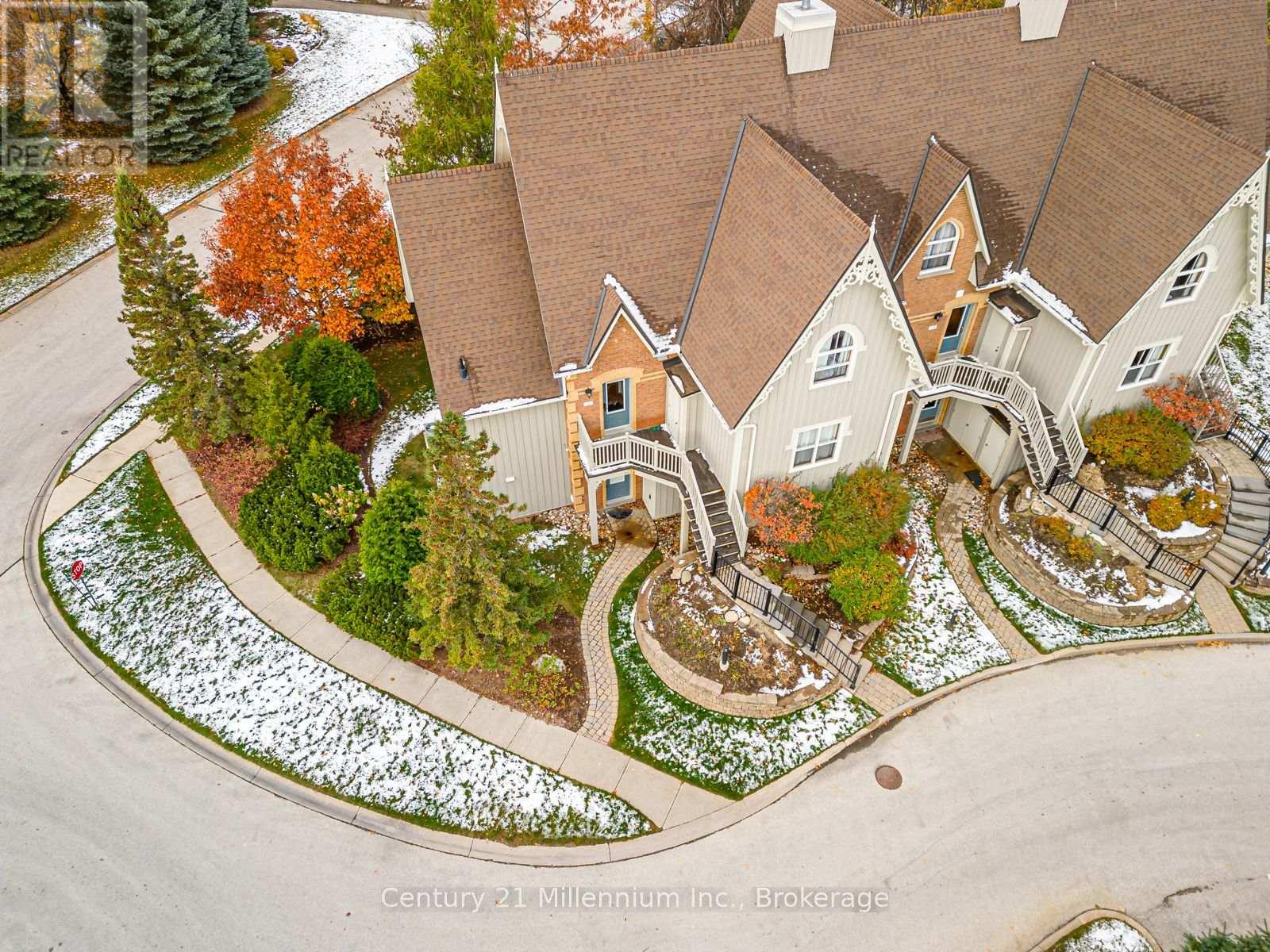 120 - 184 SNOWBRIDGE WAY, Blue Mountains, Ontario