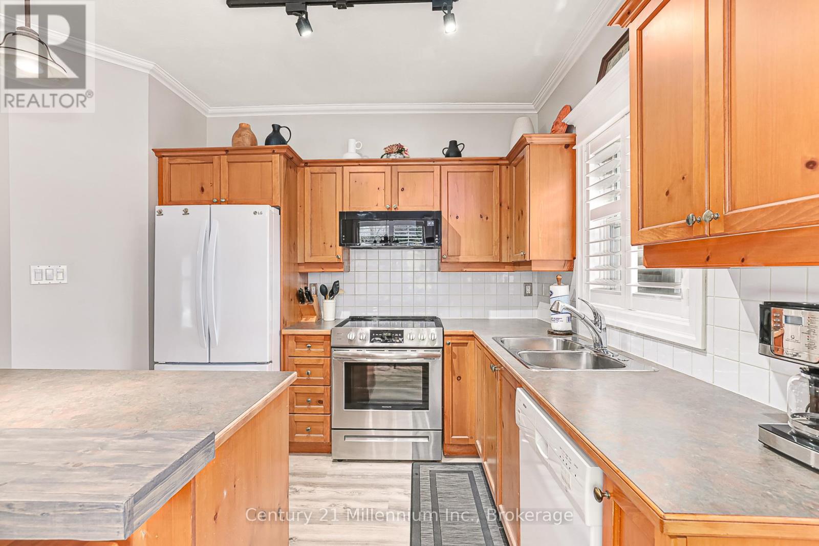 120 - 184 Snowbridge Way, Blue Mountains, Ontario  L9Y 3Z2 - Photo 15 - X11904577