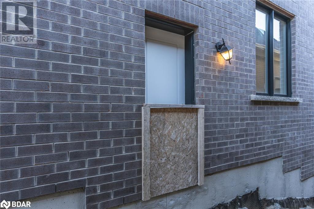 41 Wakefield Boulevard, Essa, Ontario  L3W 0L8 - Photo 17 - 40687130
