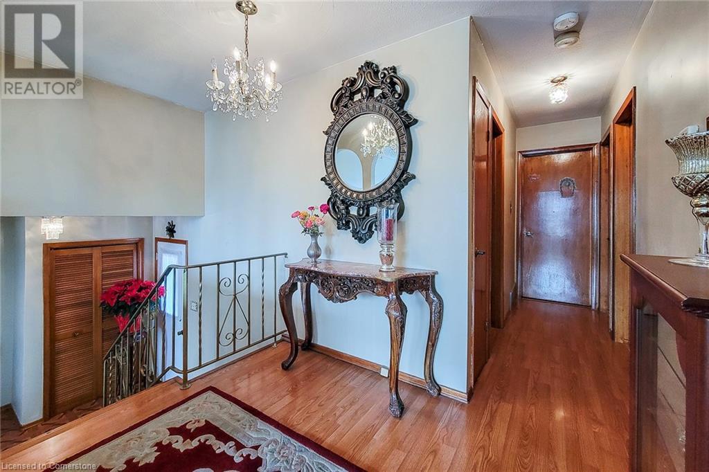 419 Red Oak Avenue, Hamilton, Ontario  L8E 2C7 - Photo 9 - 40684124