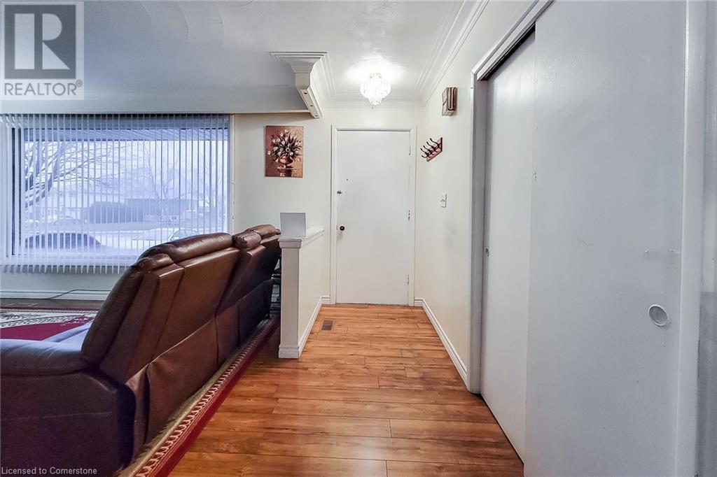 160 Bendamere Avenue, Hamilton, Ontario  L9C 1N5 - Photo 10 - 40687044