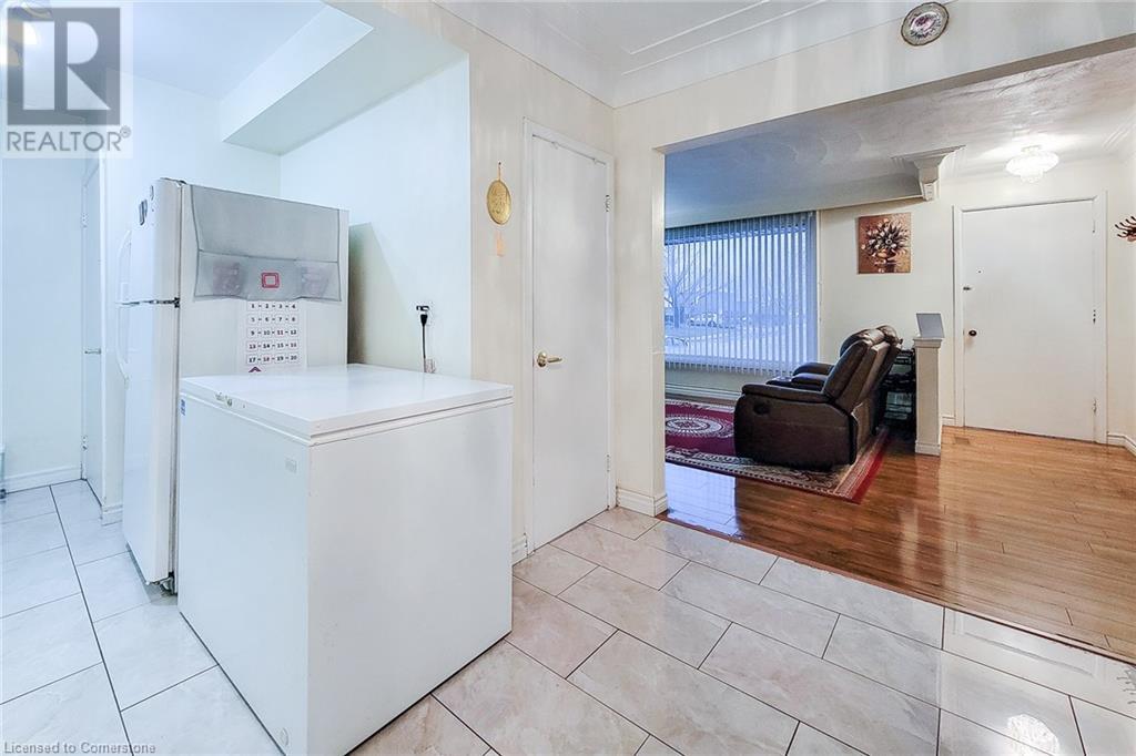 160 Bendamere Avenue, Hamilton, Ontario  L9C 1N5 - Photo 15 - 40687044