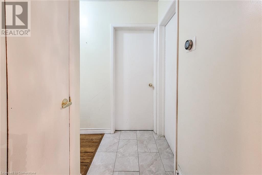 160 Bendamere Avenue, Hamilton, Ontario  L9C 1N5 - Photo 22 - 40687044