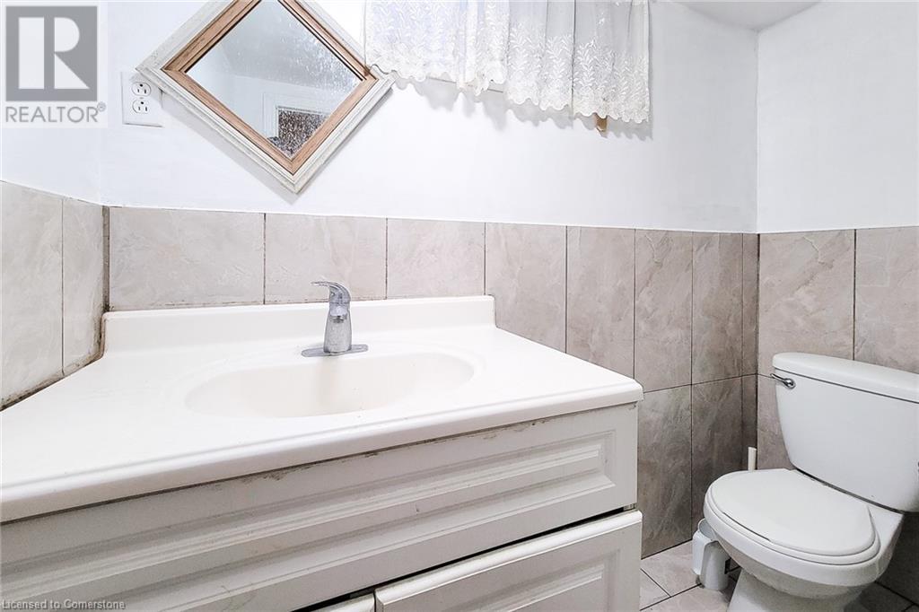 160 Bendamere Avenue, Hamilton, Ontario  L9C 1N5 - Photo 32 - 40687044