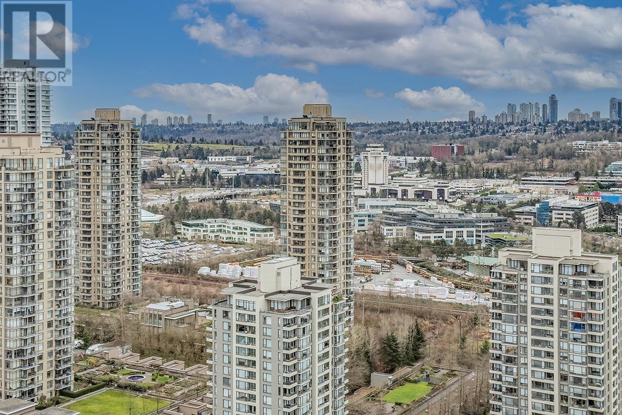 Listing Picture 26 of 26 : 2710 2108 GILMORE AVENUE, Burnaby / 本拿比 - 魯藝地產 Yvonne Lu Group - MLS Medallion Club Member