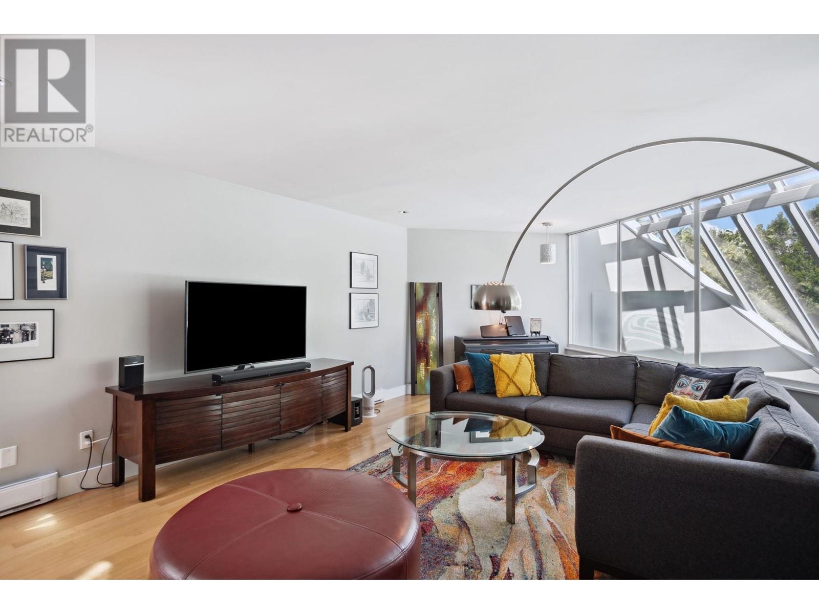 2205 Oak Street, Vancouver, British Columbia  V6H 3W6 - Photo 3 - R2951887