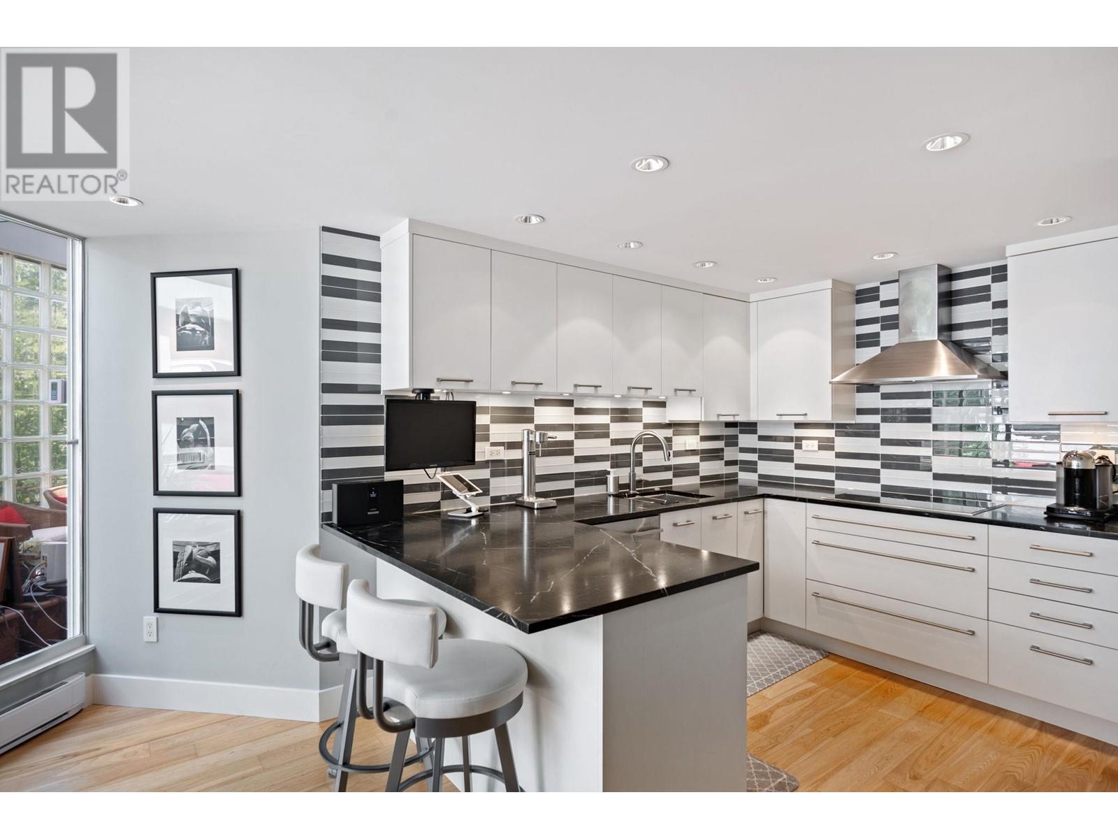 2205 Oak Street, Vancouver, British Columbia  V6H 3W6 - Photo 6 - R2951887