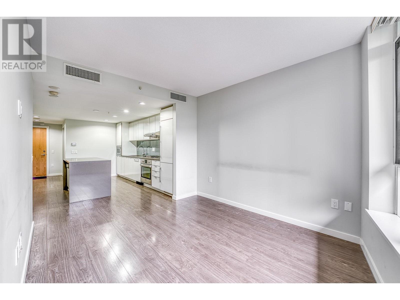 Listing Picture 11 of 29 : 307 3331 BROWN ROAD, Richmond / 烈治文 - 魯藝地產 Yvonne Lu Group - MLS Medallion Club Member