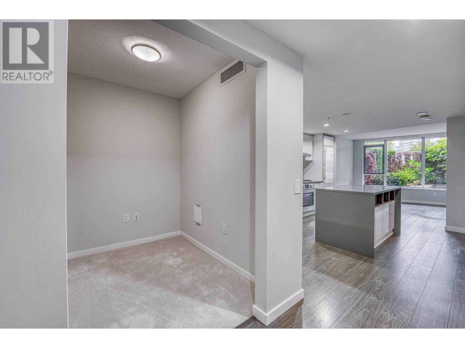 Listing Picture 16 of 29 : 307 3331 BROWN ROAD, Richmond / 烈治文 - 魯藝地產 Yvonne Lu Group - MLS Medallion Club Member