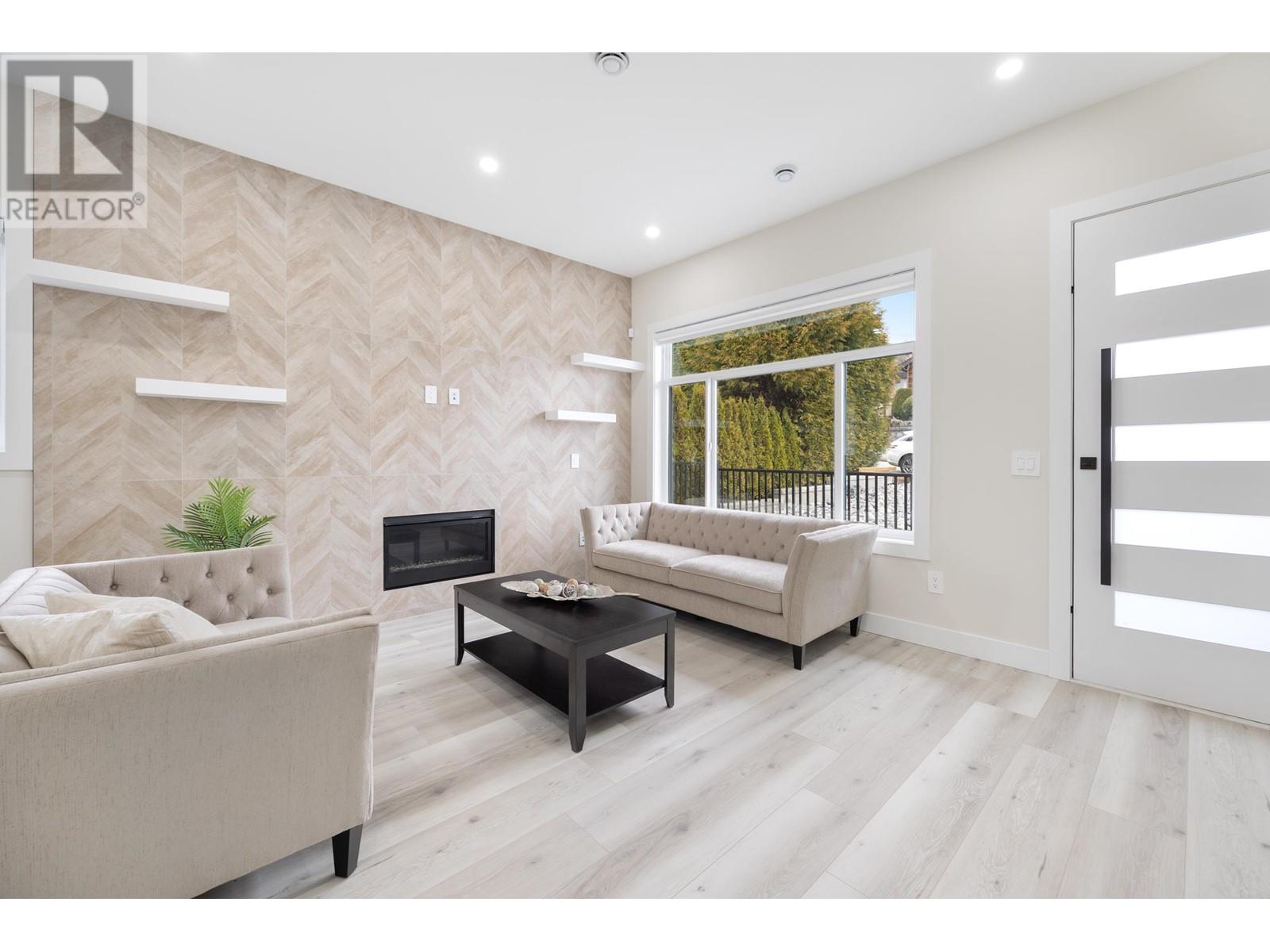 1155 Phillips Avenue, Burnaby, British Columbia  V5A 2V8 - Photo 11 - R2951925