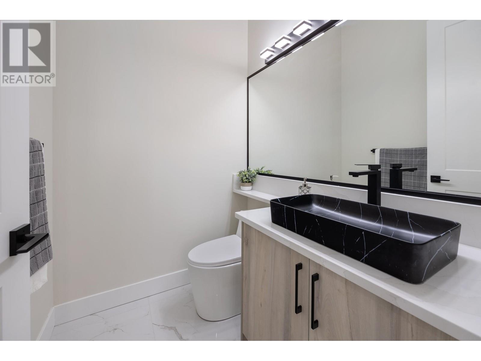 1155 Phillips Avenue, Burnaby, British Columbia  V5A 2V8 - Photo 21 - R2951925