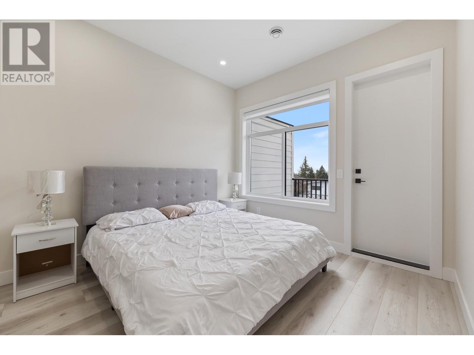 1155 Phillips Avenue, Burnaby, British Columbia  V5A 2V8 - Photo 23 - R2951925
