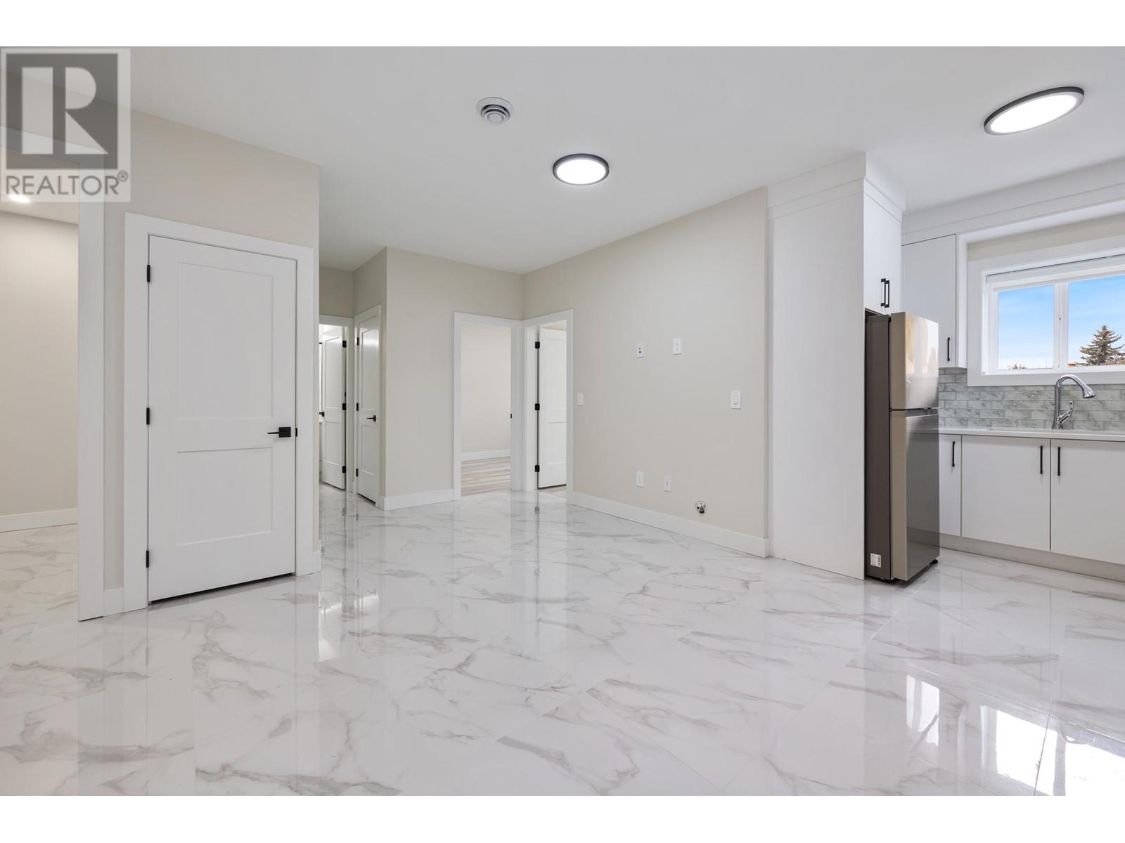 1155 Phillips Avenue, Burnaby, British Columbia  V5A 2V8 - Photo 24 - R2951925