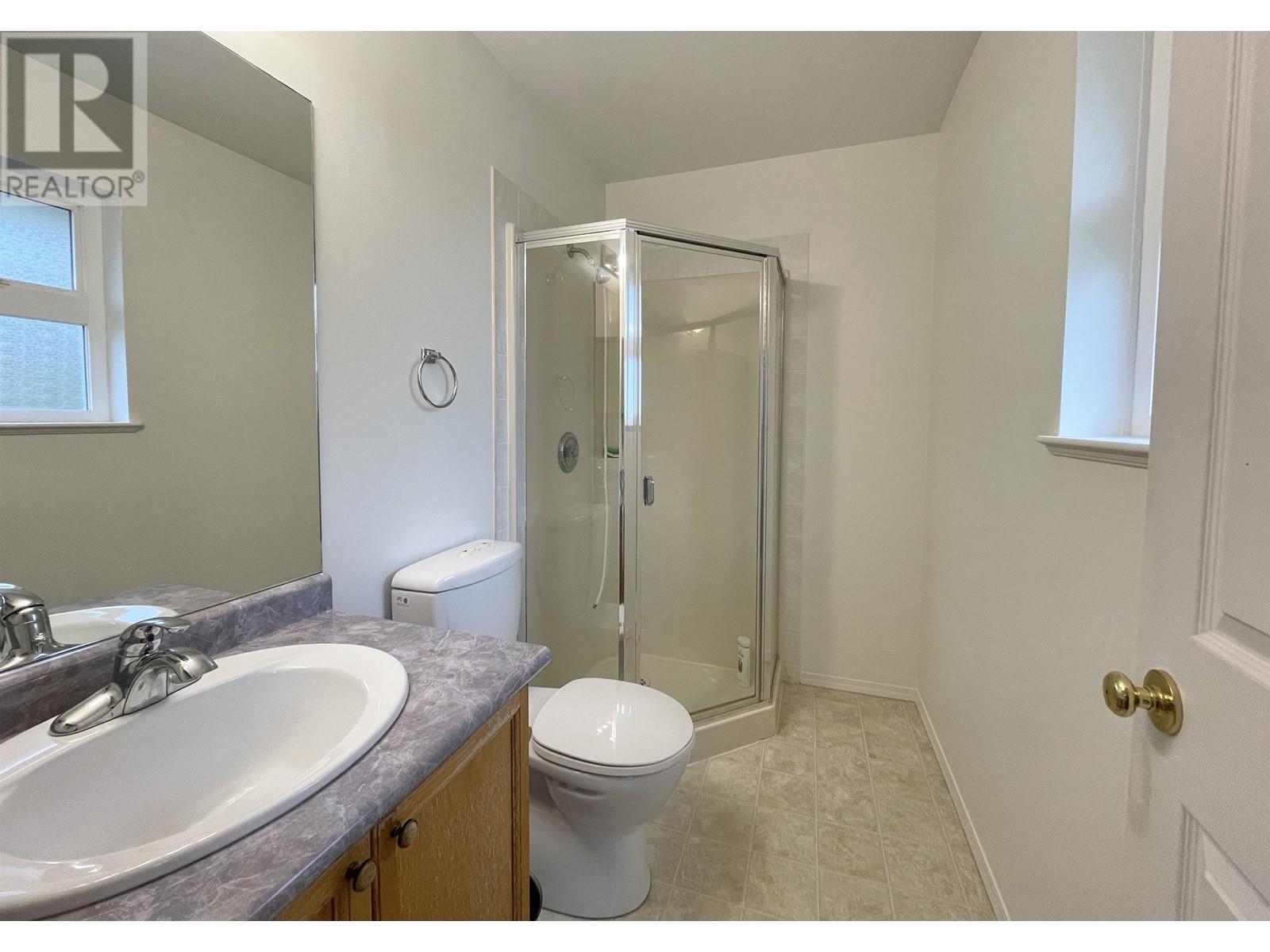 5916 St. Andrews Place, Sechelt, British Columbia  V7Z 0L7 - Photo 11 - R2951914