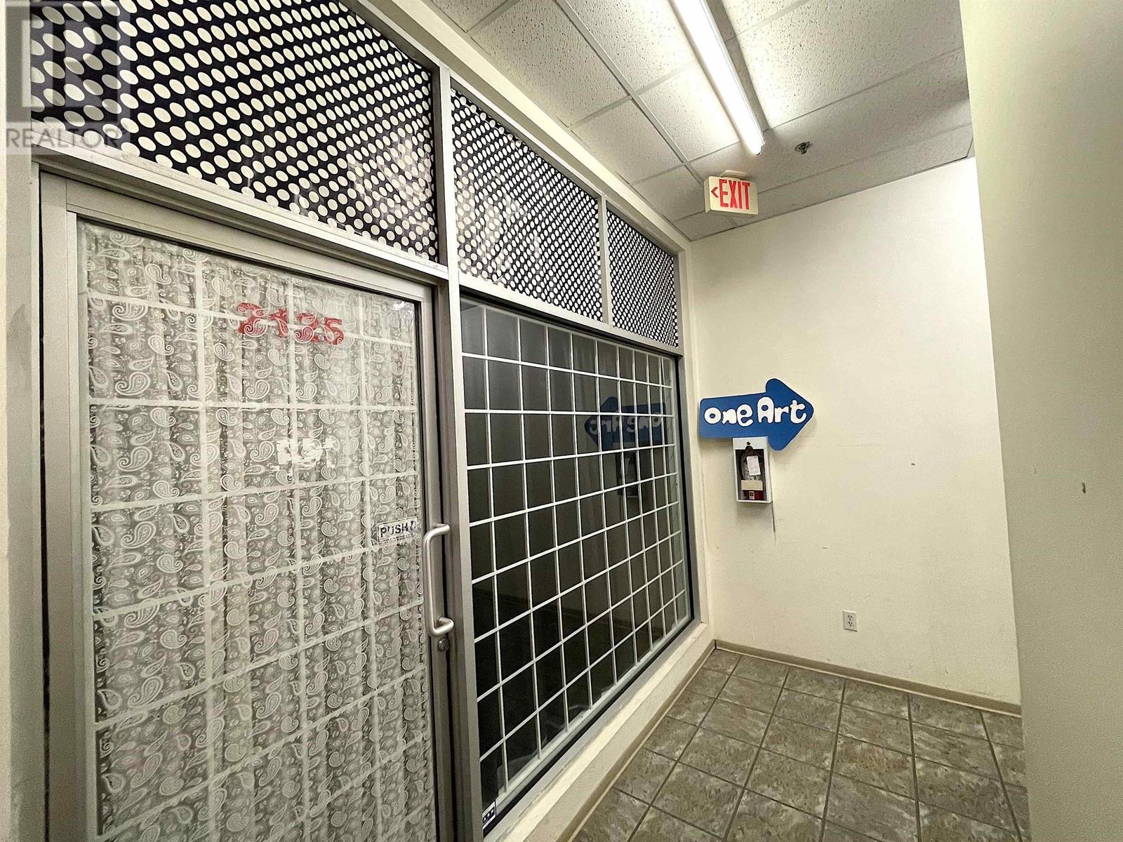 Listing Picture 11 of 18 : 2125 8580 ALEXANDRA ROAD, Richmond / 烈治文 - 魯藝地產 Yvonne Lu Group - MLS Medallion Club Member