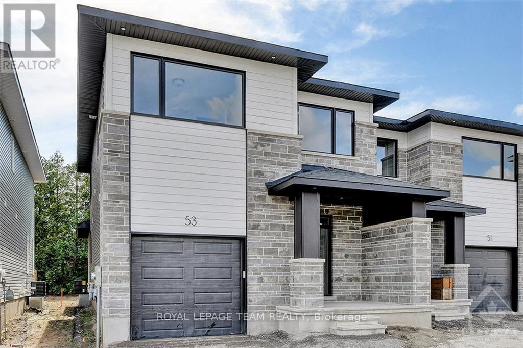 Property at 1017 MOORE STREET image 1