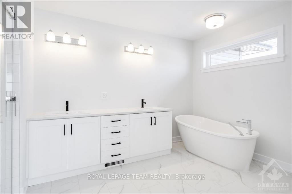 1017 Moore Street, Brockville, Ontario  K6V 7N1 - Photo 10 - X9523040