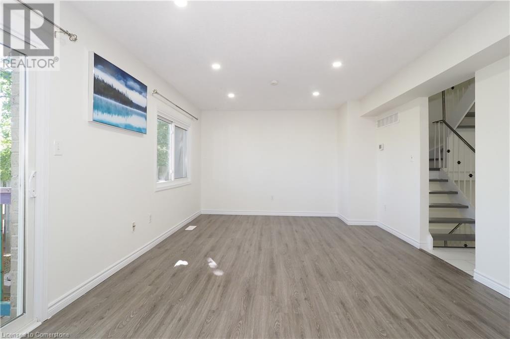 20 Paulander Drive Unit# 50, Kitchener, Ontario  N2M 5L4 - Photo 5 - 40687122