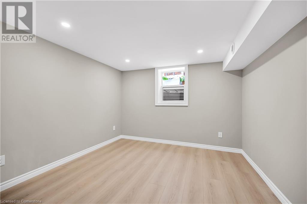 330 East 17th Street Unit# Lower, Hamilton, Ontario  L9A 4M8 - Photo 19 - 40687141