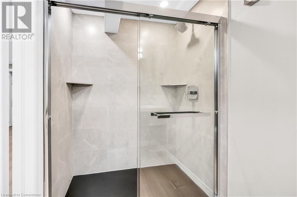 330 East 17th Street Unit# Lower, Hamilton, Ontario  L9A 4M8 - Photo 23 - 40687141