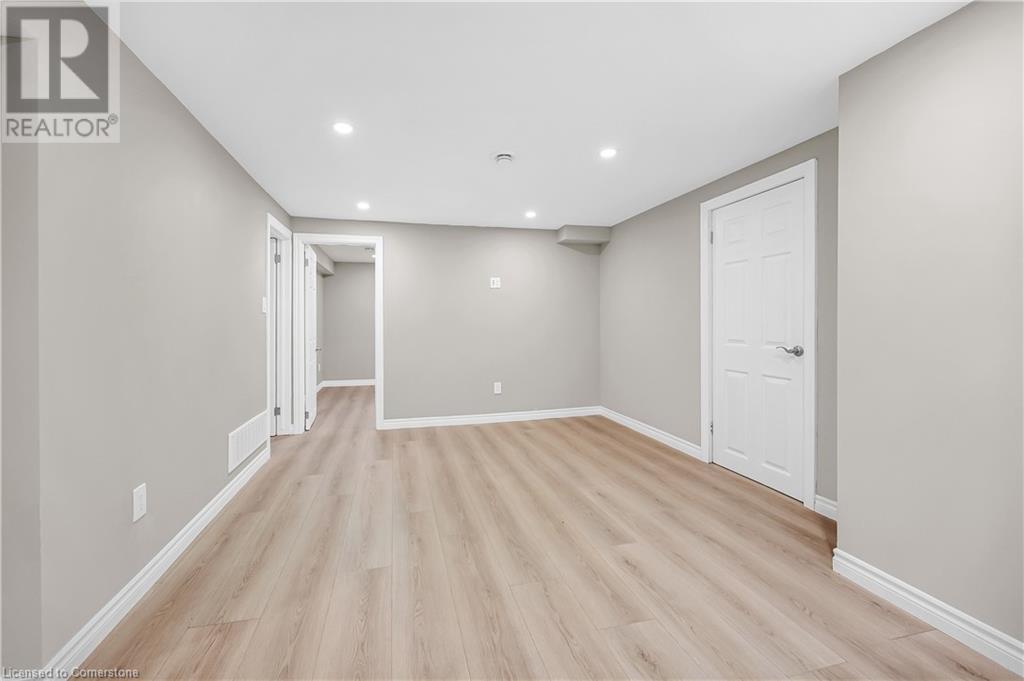 330 East 17th Street Unit# Lower, Hamilton, Ontario  L9A 4M8 - Photo 14 - 40687141