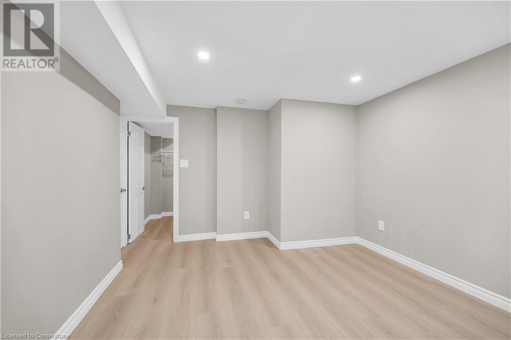 330 East 17th Street Unit# Lower, Hamilton, Ontario  L9A 4M8 - Photo 20 - 40687141