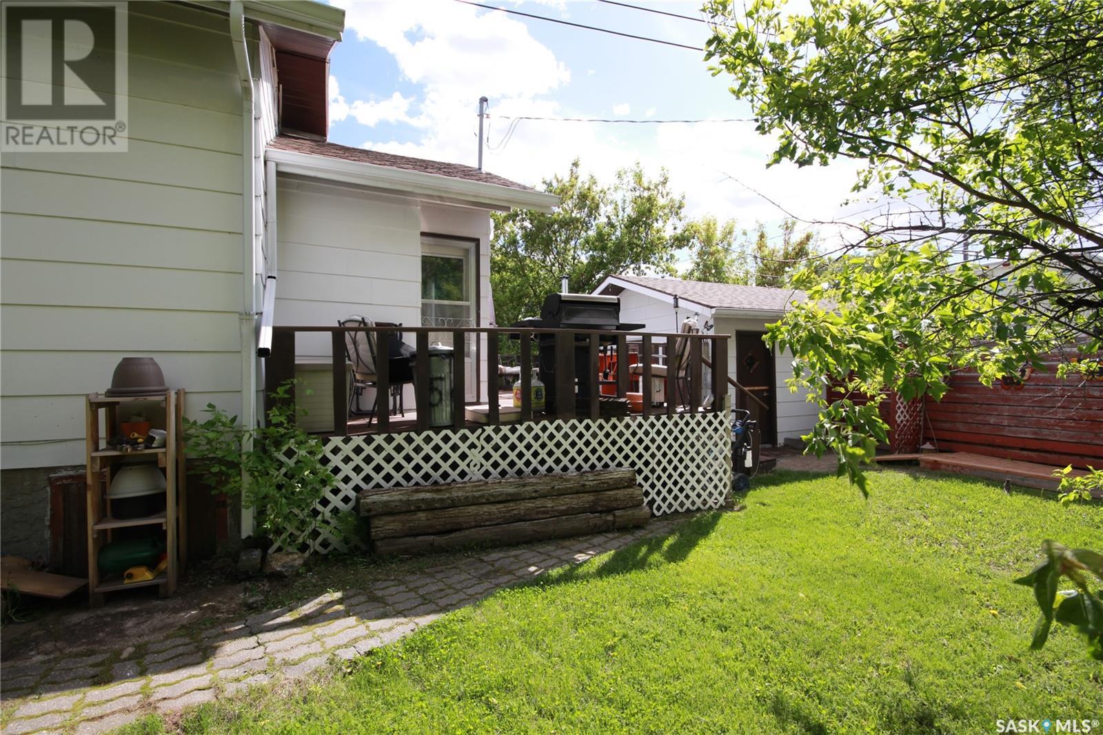 407 2nd Street E, Wilkie, Saskatchewan  S0K 4W0 - Photo 4 - SK973307