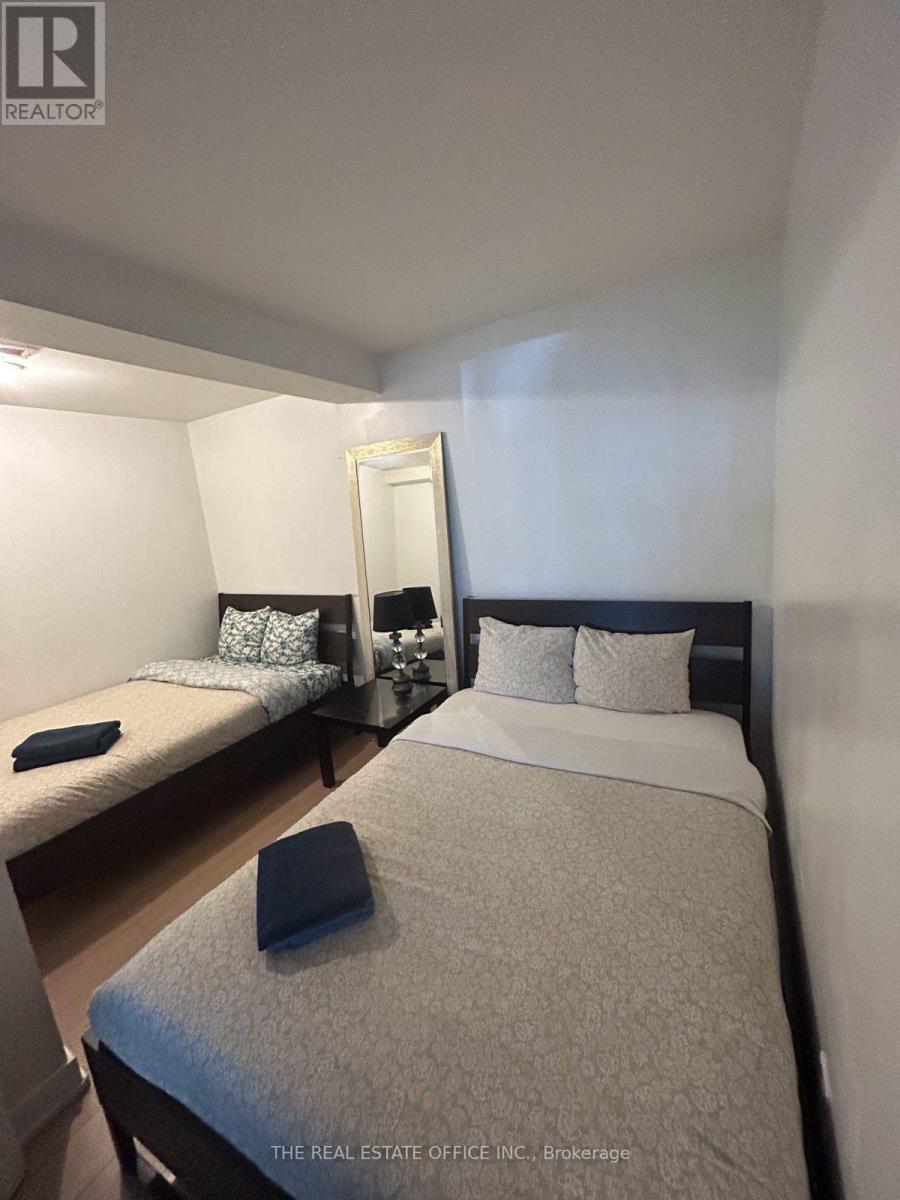 G16 - 163 Dan Leckie Way, Toronto, Ontario  M5V 4B2 - Photo 8 - C11904727