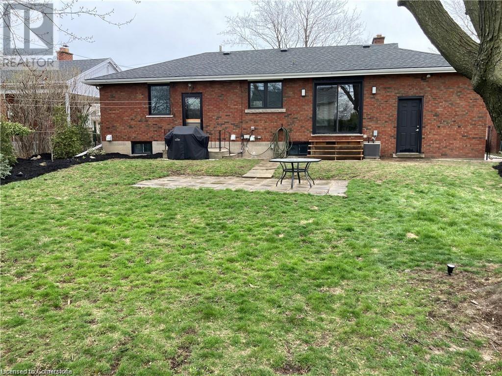 22 Sherwood Rise Unit# 1, Hamilton, Ontario  L8T 1N8 - Photo 15 - 40687170