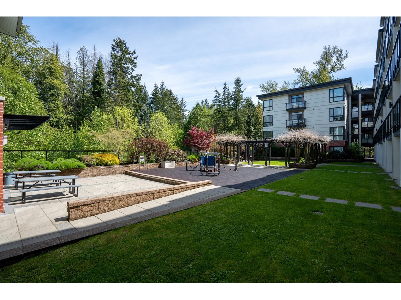 411 14358 60 Avenue, Surrey, British Columbia  V3X 0G3 - Photo 22 - R2951999