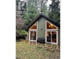 403 Whaletown Rd Cortes Island, Cortes Island, Ca