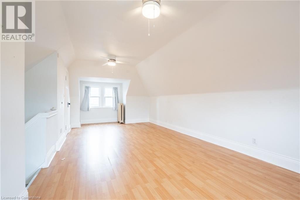 185 Fairleigh Avenue S, Hamilton, Ontario  L8M 2K6 - Photo 38 - 40686918