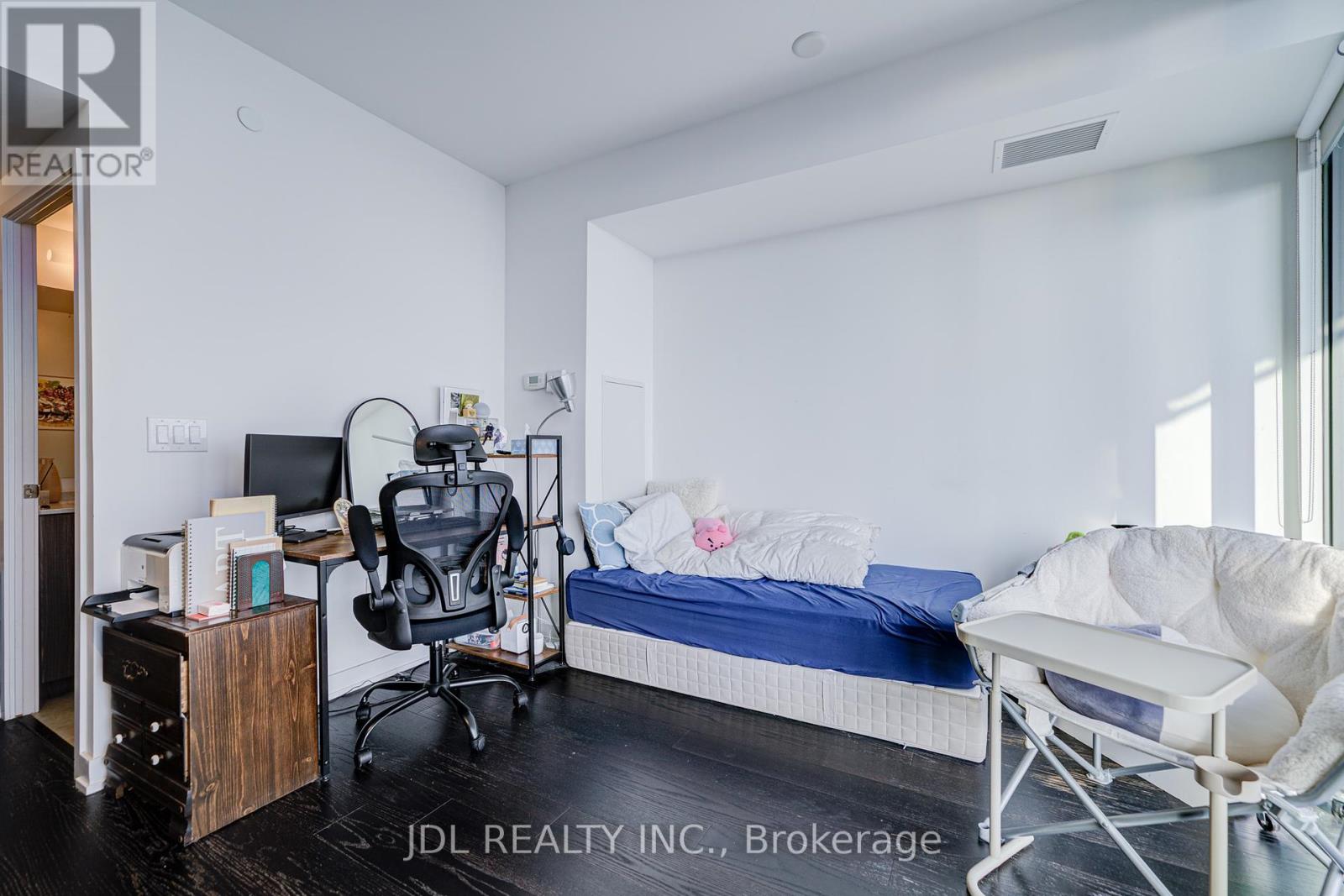4612 - 11 Wellesley Street W, Toronto, Ontario  M4Y 0G4 - Photo 14 - C11904739