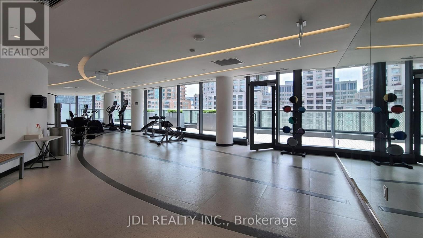 4612 - 11 Wellesley Street W, Toronto, Ontario  M4Y 0G4 - Photo 28 - C11904739