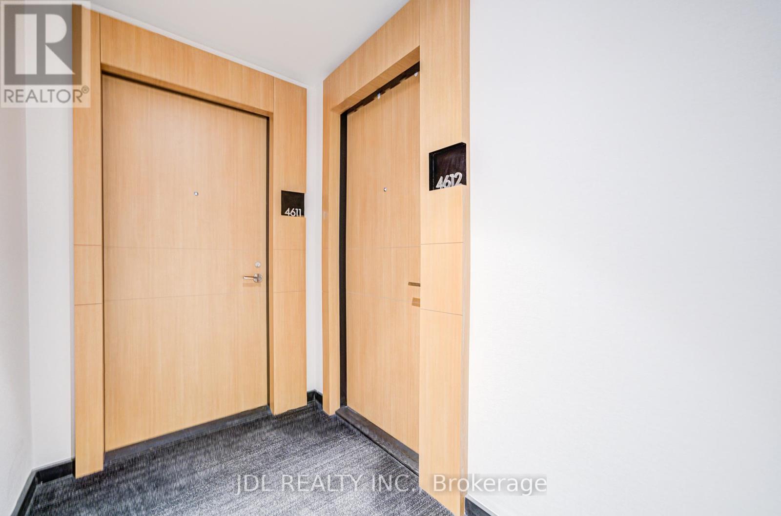 4612 - 11 Wellesley Street W, Toronto, Ontario  M4Y 0G4 - Photo 7 - C11904739
