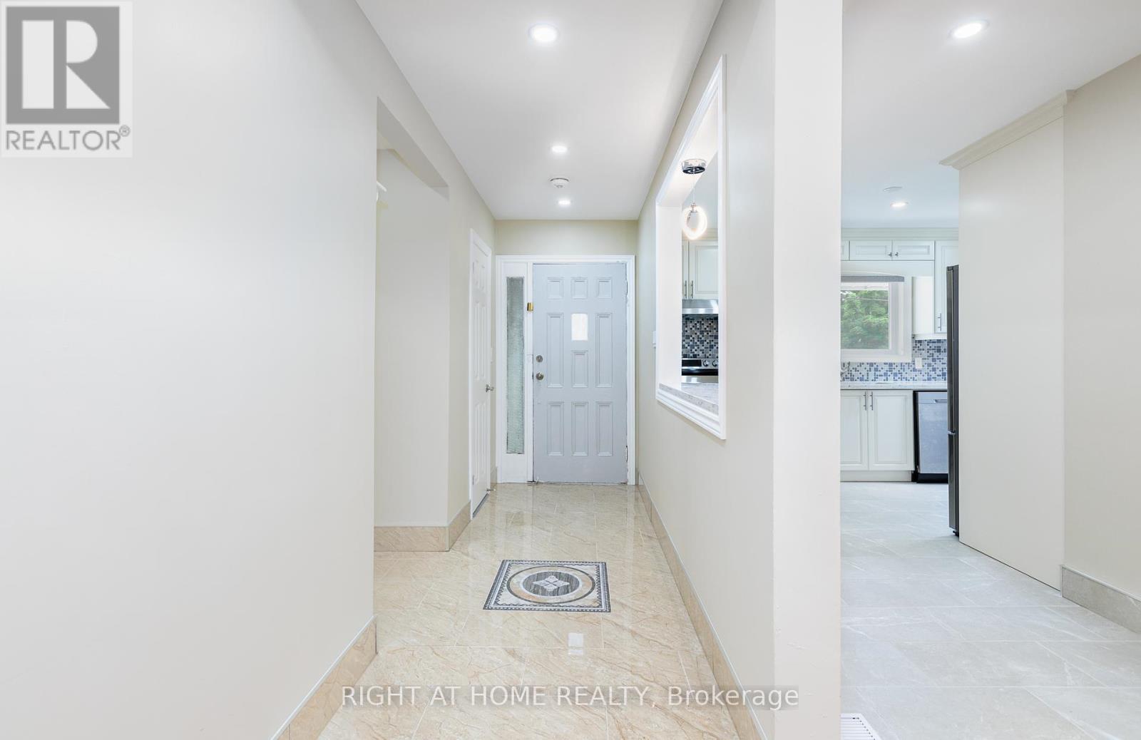 Property at 228 GREENWOOD AVENUE image 3