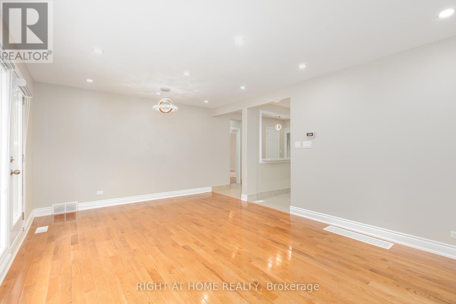 Property at 228 GREENWOOD AVENUE image 5