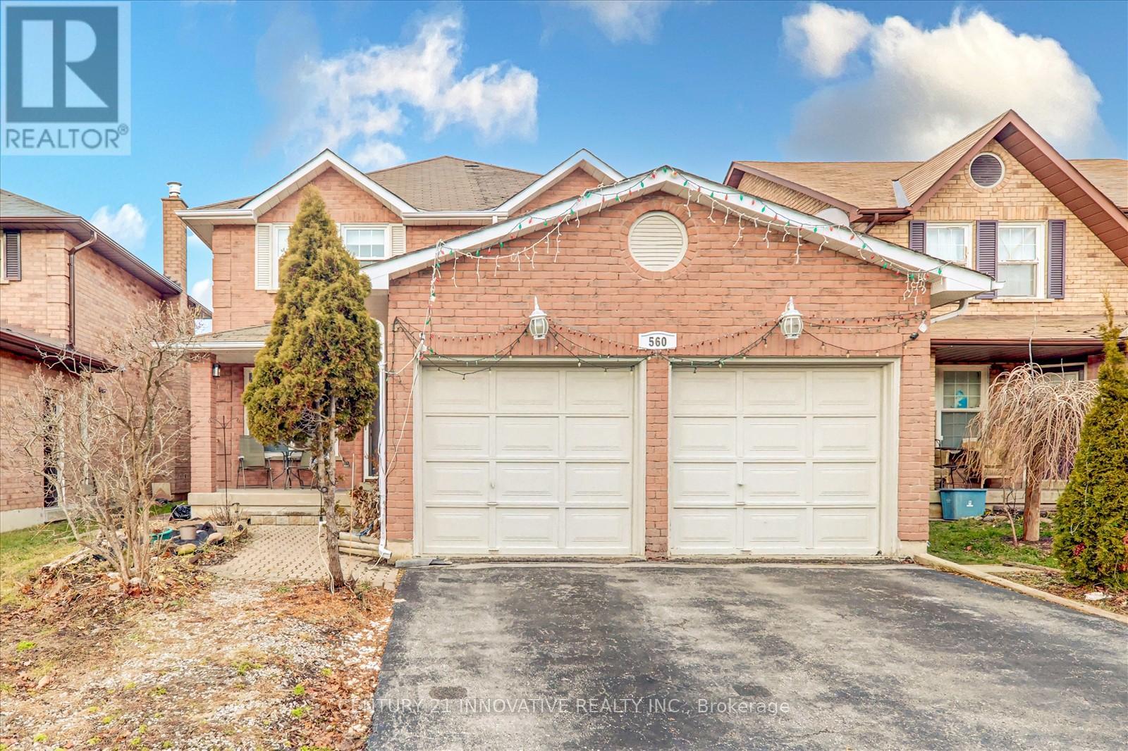 560 STEEPLE HILL, Pickering, Ontario