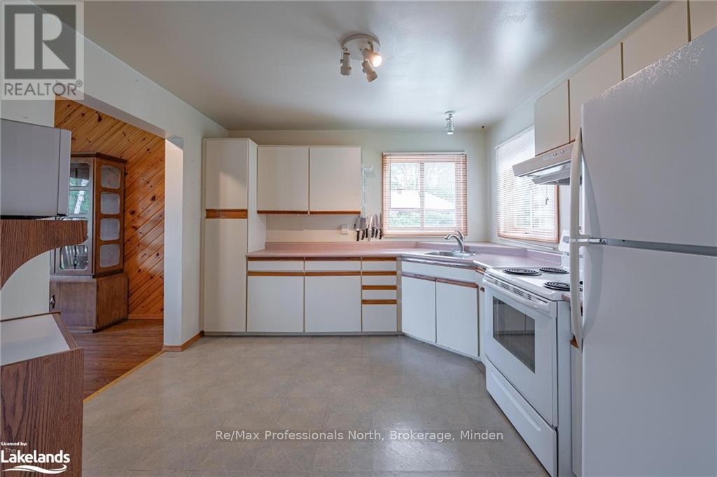 1070 Glamorgan Road, Highlands East, Ontario  K0M 1R0 - Photo 2 - X10895551