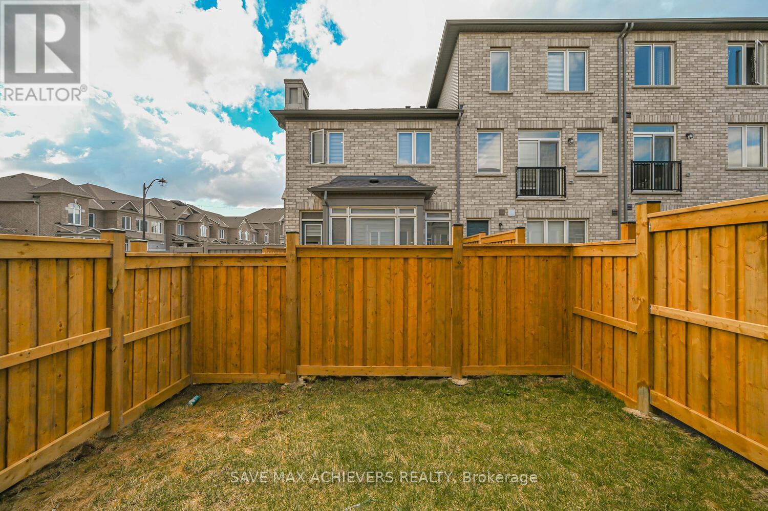 4 Gemma Place, Brampton, Ontario  L6Z 0J5 - Photo 24 - W11904822