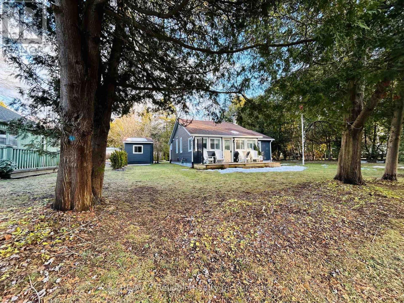 20 Tuyll Street, Bluewater, Ontario  N0M 1G0 - Photo 5 - X11902048