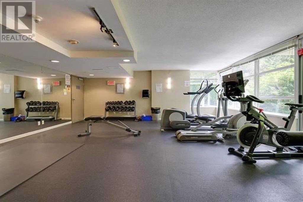 Listing Picture 28 of 38 : 904 9288 UNIVERSITY CRESCENT, Burnaby / 本拿比 - 魯藝地產 Yvonne Lu Group - MLS Medallion Club Member