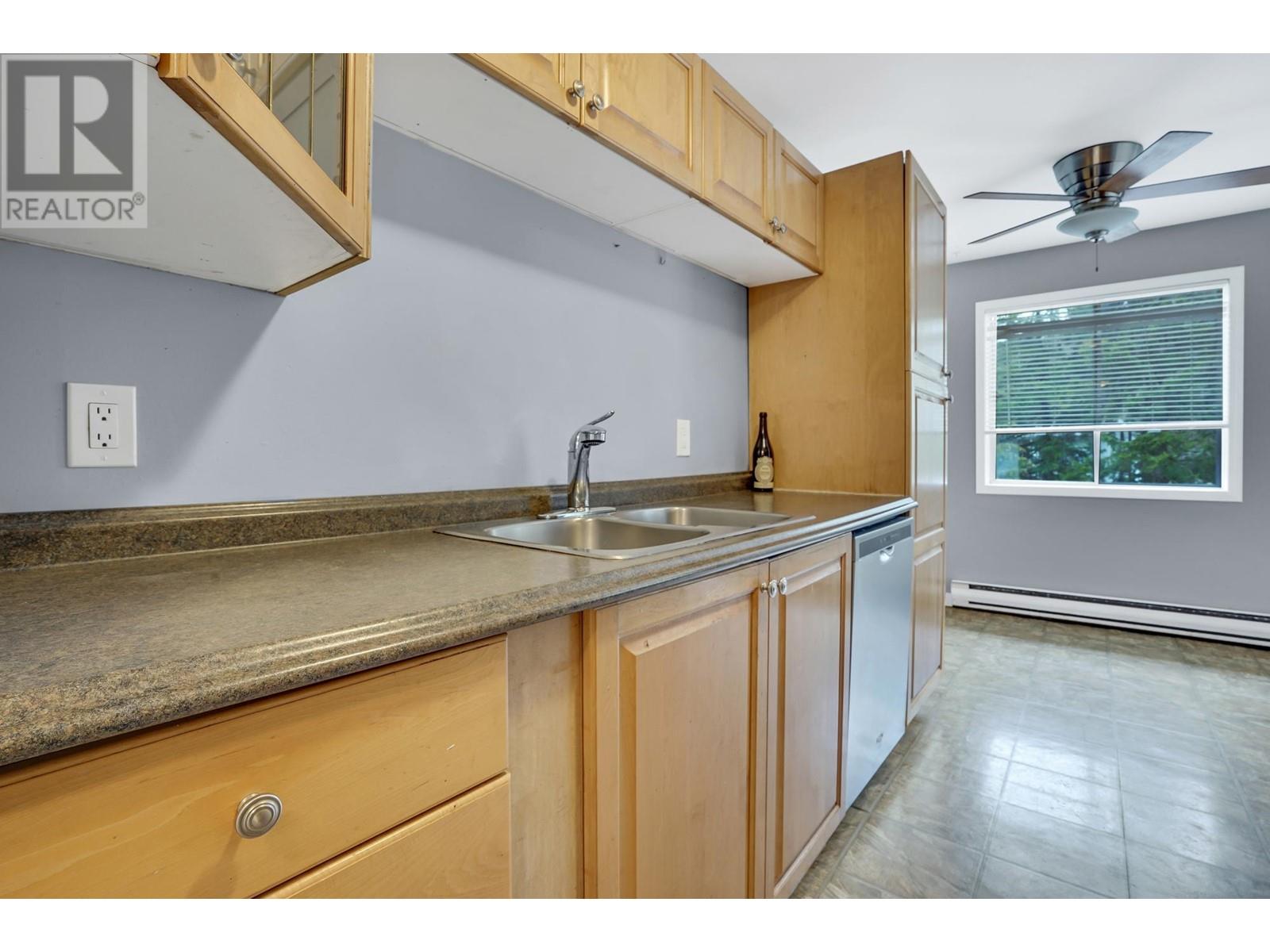 48 38177 Westway Avenue, Squamish, British Columbia V8B 0Y4 - Photo 4 - R2951973