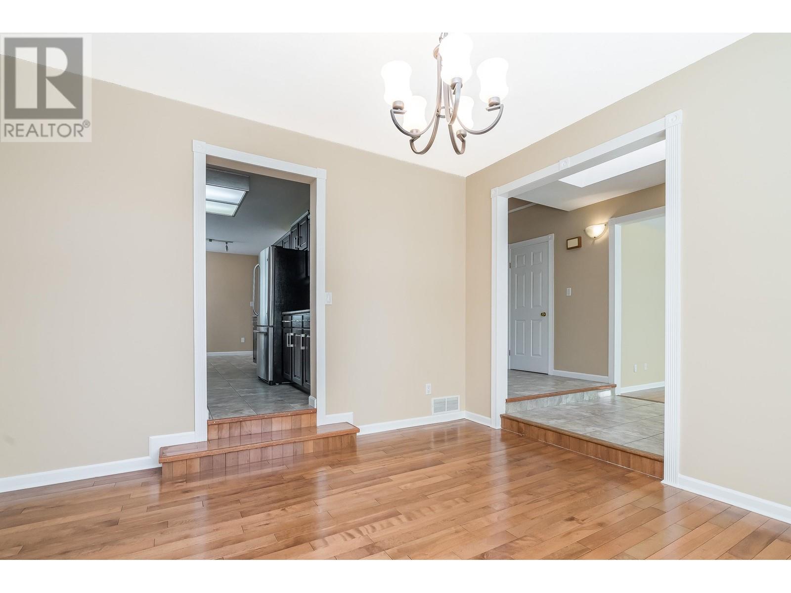 915 Citadel Drive, Port Coquitlam, British Columbia  V3C 5J2 - Photo 21 - R2951985