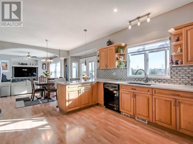 19646 Joyner Place, Pitt Meadows, British Columbia  V3Y 2S3 - Photo 6 - R2951990