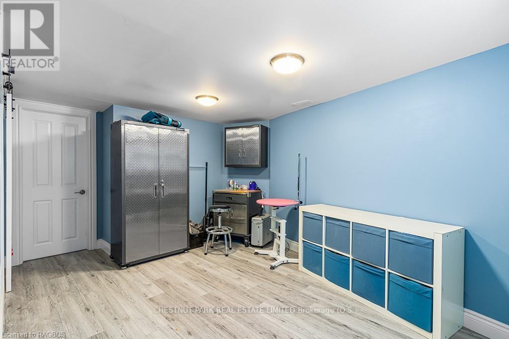 33 Cook Street, Meaford, Ontario  N4L 1V3 - Photo 23 - X11823011